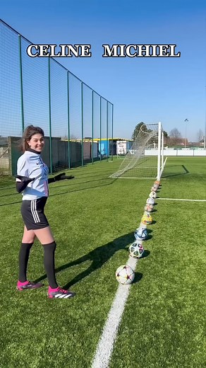10 BALL CURVE CHALLENGE 😬_F9YIci5kiNs #instalike #cute #beautiful #love #followme #like #me #picoftheday #selfie #beauty #instagram #model #art #smile #happy #follow | Patricia Wilkins