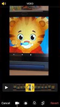 Daniel Tiger Brushing his Teeth for 2 Minutes