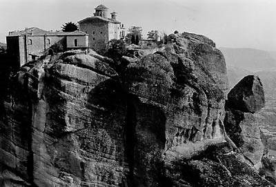 Maps and Guide to the Meteora Monasteries near Kalambaka, Greece.