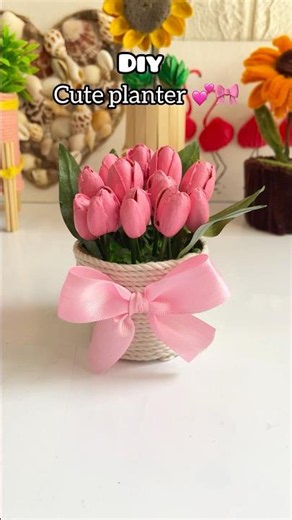 Diy pista shells tulip 🧿💕 #craft #craftideas #satisfying #youtubeshorts #pistashellart #tulipart