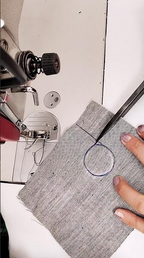 How to sew professional upholstery corners🤗#sewing #easytrick #sewinghacks