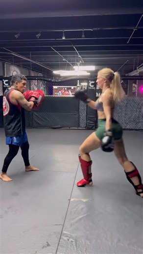 #reelsfb #foryoupageシ #foryoupage #veradijkmans #Maria_Anna #boxing | Maria Anna