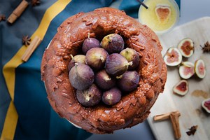 How to make Crack Cake | Rosalynn Daniels