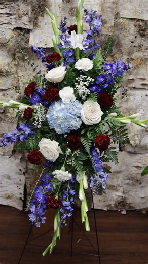 #freshcutflowers #flowerinspo #localfloral #madebysmallbusiness #beautifulblooms #handmadebouquets