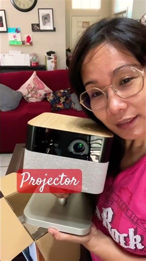 Unboxing Epson - Lifestudio Flex Plus 4K PRO-UHD Portable Lifestyle Smart Projector