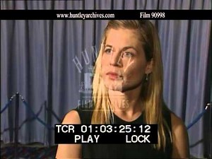 Linda Hamilton talks about James Cameron. Film 90998