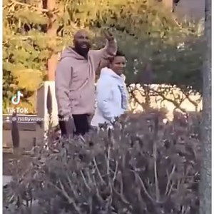 5K views · 39 reactions | Spotted #common on tour! | Hollywood Bus Tours | Facebook