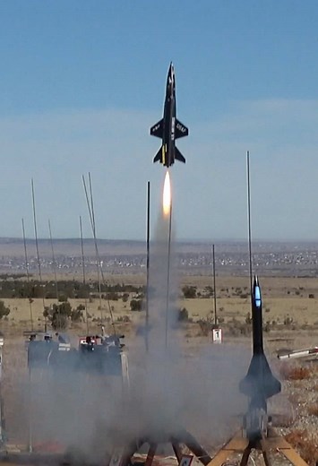 Apogee X-15 Rocket Kit Launch - Detailed and Accurate Rocketry Model