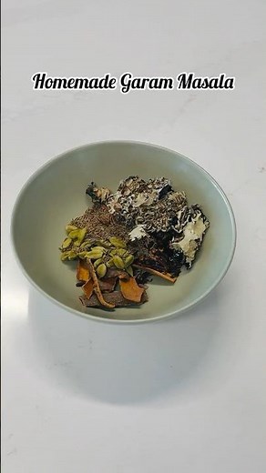 Homemade Garam Masala | Aromatic Garam Masala Recipe | Whole Spice Powder #shorts #garammasala