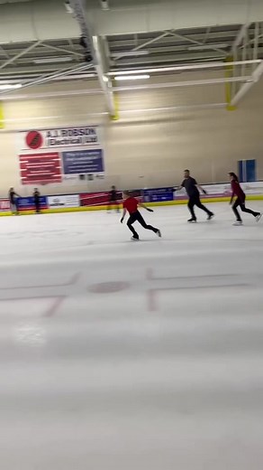 Axel waterfall with da gang #figureskating #axel #axelwaterfall #gang