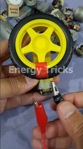 Why does reversing battery polarity reverse motor direction? #shorts