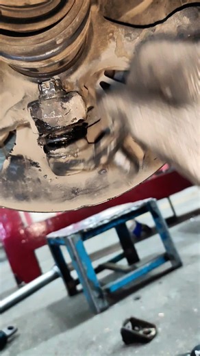 Front Ball Joint Replacement Guide for Mechanics