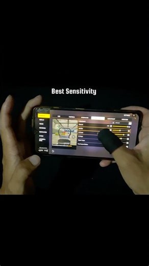 Fastest mobile player Handcam 🔥 4 finger Hud 🗿Poco F3 📱 #MrToxic #shorts