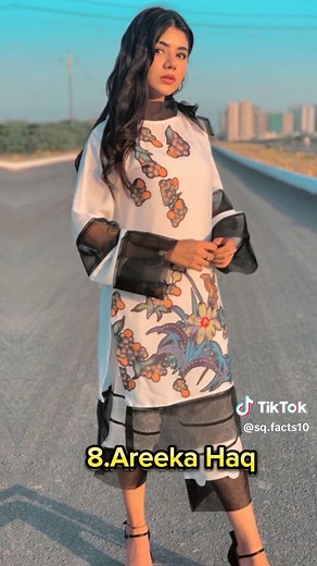 Top 10 Most Famous Pakistani TikTokers