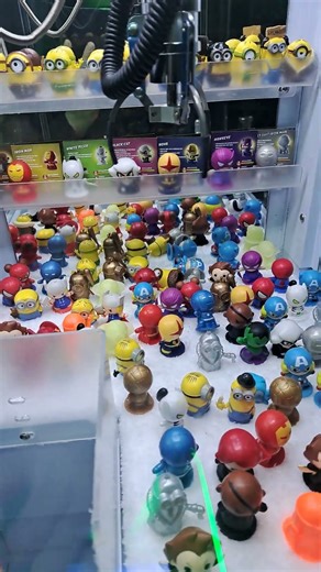 Mini Prices ... Cool Lucky Claw Prices !
