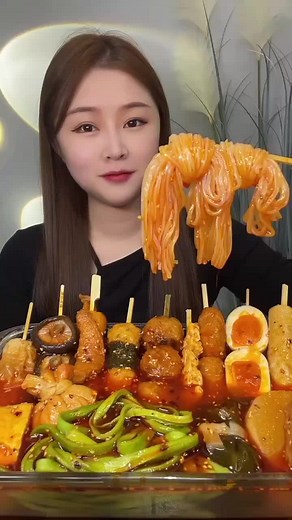 Mukbang de Comida Japonesa: Sabores e ASMR