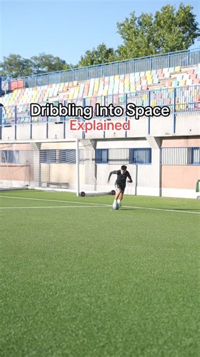 420K views · 3.3K reactions | Dribbling İnto Space Explained | ZTH Training | Facebook