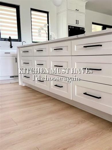 These 5 cabinet choices made the biggest difference in how our kitchen functions day to day. #kitchenstorage #drawerorganization #kichenmusthaves