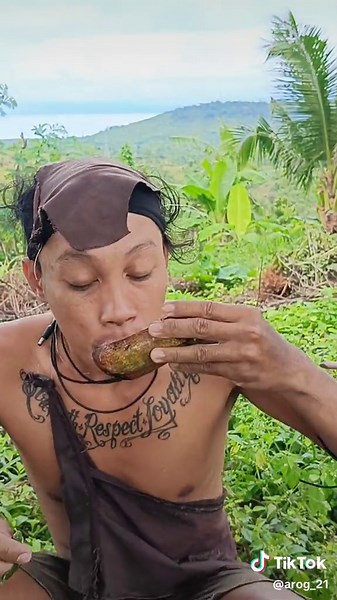 Hadzabe Tribe Behind-the-Scenes Fun