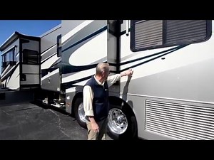 ** SOLD** 2007 Holiday Rambler Imperial 42NSQ