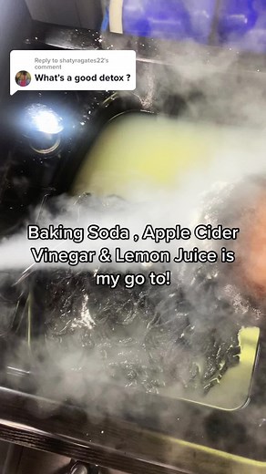 Effective Ways to Clean Locs with Baking Soda, Apple Cider Vinegar, and Lemon