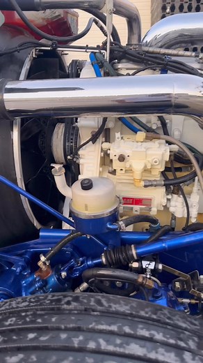 106K views · 4K reactions | “The dream only works if u do.” 什﫧 @highlight #fypシ #trucking #Trucks #18wheeler #trucker #fypシ゚viralシ #peterbilt #consistency #diesel | David Anderson | Facebook