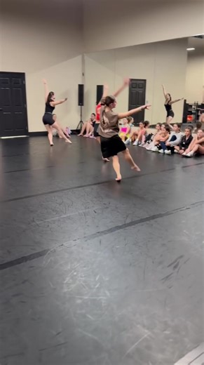 We are so close to Showcase Weekend!!! ✨ This Saturday our Summerville studio will show off there competition dances!! We cannot wait to see you there!! 🖤 #hcdc #dancer #holycitydancecenter #charlestondancecenter