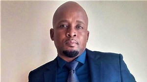 Who is Ranthumeng Muvhango (Themba Nofemele)? Age, wife, career, profiles