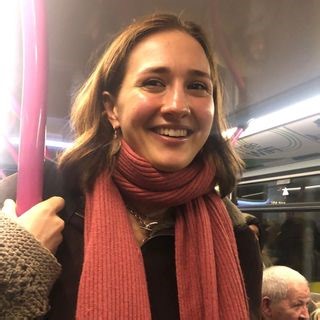 Alexandra H., Certified tutor with a focus on English conversational skills and principles of Applied Linguistics. | Learn with English Tutors