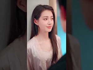 Cendrillon, licenciée, passe la nuit avec le PDG et découvre qu'il l'aimait en secret