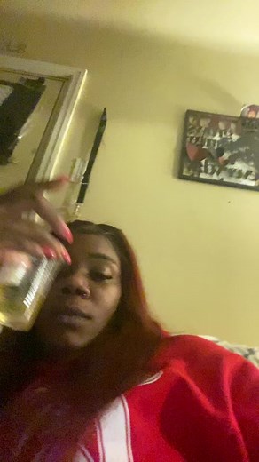 Crystal White745 (@crystalwhite63)’s videos with Throw Dat Ass in a Circle - Lil Ronny MothaF