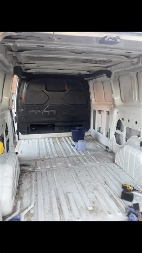 A little goodbye reel to our campervan Vanessa 🥹🥹 when something so loved is stolen it’s quite hard to forget and move on . But we have a new van 🥳 so onwards and upwards and let the conversion begin #vanlife #campervan #conversion #campervanconversion #camperlifestyle