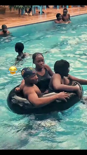 64K views · 370 reactions | Speed boat on pool for legends only  #joy #enjoy #swimming #swimmingpool #poolparty Spanto Gh Afriyie Emmanuel Nnaemeka King Azeez Val Mbokani Itz Guy Ogbonna Chidiebere | Agnes Bordoh | Facebook