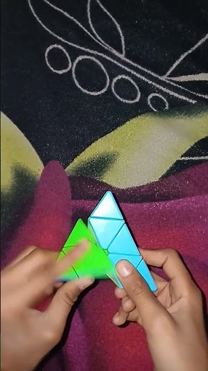 triangle cube on beat #satisfying #rubikscube #teamcubicle #speedcubing #kewbix #shortvideo