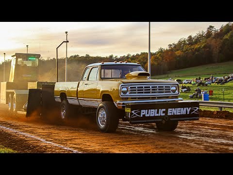 Big Block 4x4 Shootout at the Drive In Motorsports Fall Shootout