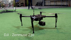 111 reactions · 17 shares | Impressionnant le zoom x30 de la caméra...