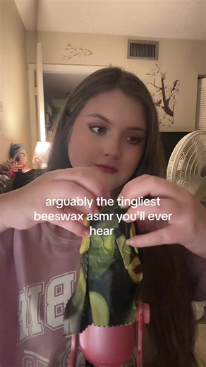 arguably the tingliest beeswax asmr you’ll ever hear ~ scratching ~ tapping ~ mic gripping ~ #asmr #asmrfyp #fyp #asmrsounds #asmrvideo