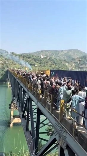 Kashmiri on fire | Babar Video apk