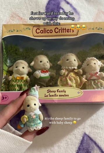 Lucky Calico Critters Sheep Family Surprise