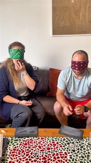 20 reactions | 6 flavors. 2 challengers. Who’ll win The Atome Taste Test? 樂 #atomebakery #macarons #frenchbakery #frenchpastry #tastetest #dessertlovers #behindthescenes #vancouverfoodie | Atome Bakery | Facebook