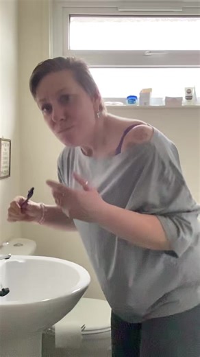 #tiktokmademebuyit #dealdrops #whitening #75ml #toothpaste @Whites Beaconsfield