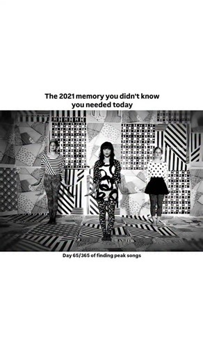 Peak Tapes 📼 / Music | follow @peaktapes for more forgotten music Did you know this whimsical track became the ultimate soundtrack for 2021’s "personality"... | Instagram