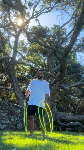 It’s been a slow start to 2026. I’ve been stuck in my head feeling things. But it’s a fresh year and time for new beginnings, so here’s my first trick of 2026. Both sides and a sweet connection. Happy new year my people ❤️ #juggling #circus #hulahoop @hoopspin @hoopologie | The Catching Machine