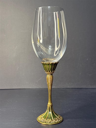 Edgar Berebi St. Moritz Stemware 7331/3 With Red Wine Bowl - Etsy