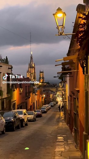 Explore San Miguel de Allende: A Travel Guide