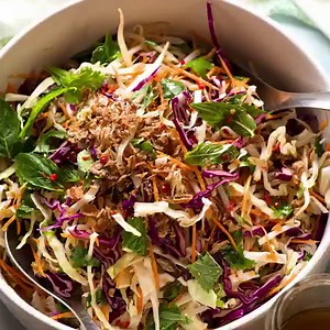 Totally addictive - a fresh & vibrant Asian Slaw with a delicious sweet/salt/sour dressing! https://www.recipetineats.com/asian-slaw/ | RecipeTin