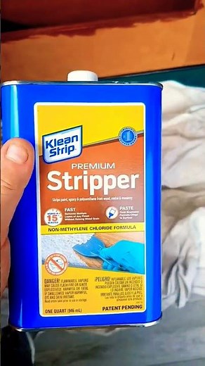 Refinishing a wooden front door with Klean Strip Stripper #woodrestoration