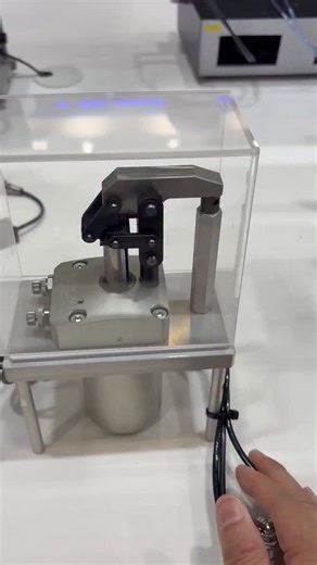 engineer_know | Hydraulic clamp mechanism #SolidWorks #engineering #mechanicalengineering | Instagram