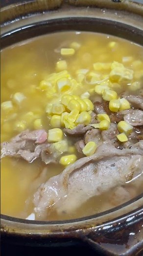 肉の旨み使わにゃ損です。とうもろこし炊き込みご飯 #炊き込みご飯 #とうもろこしご飯 #豚こまレシピ #豚肉レシピ #簡単レシピ #おうちごはん #料理動画 #ショート動画