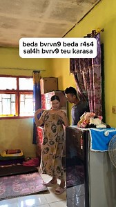 Makanya harus ada dua | Ega Adelita